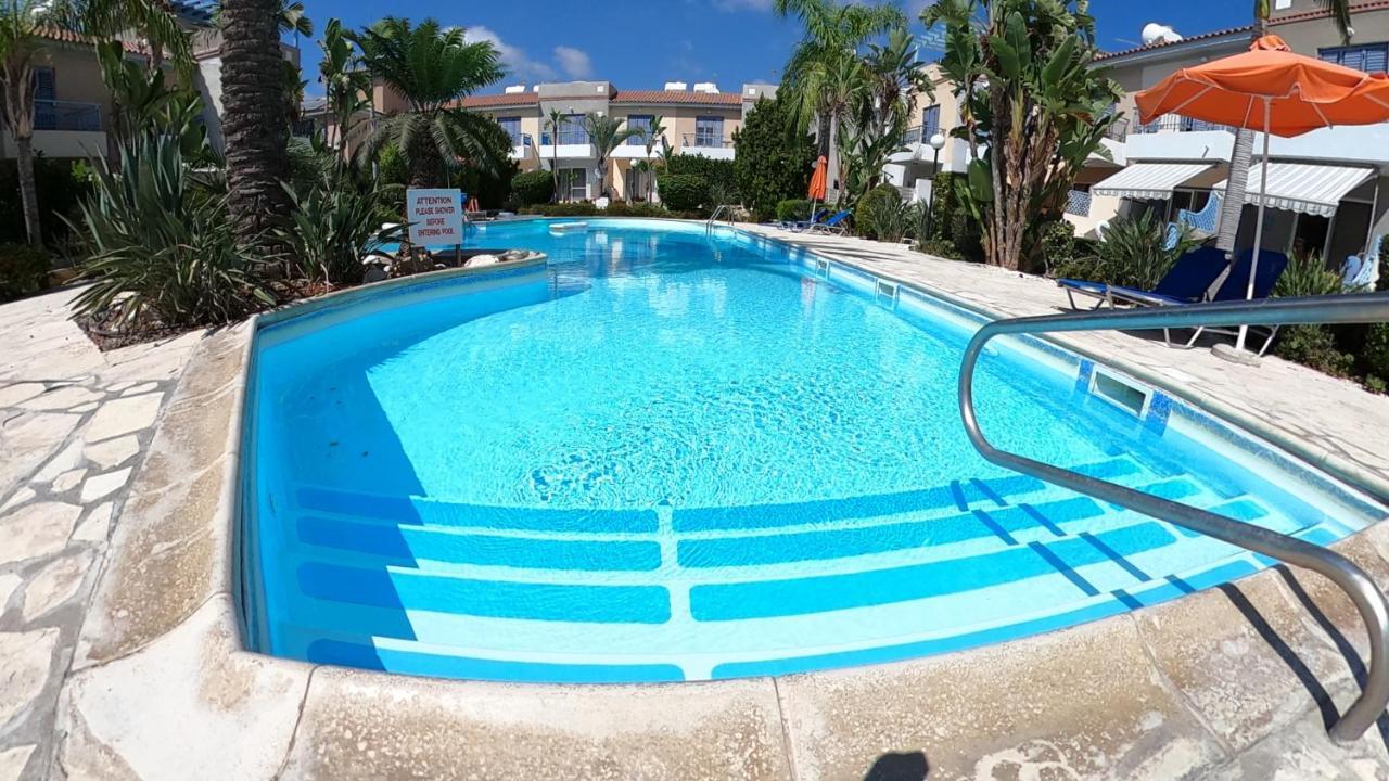 Maya Pafos Exterior foto